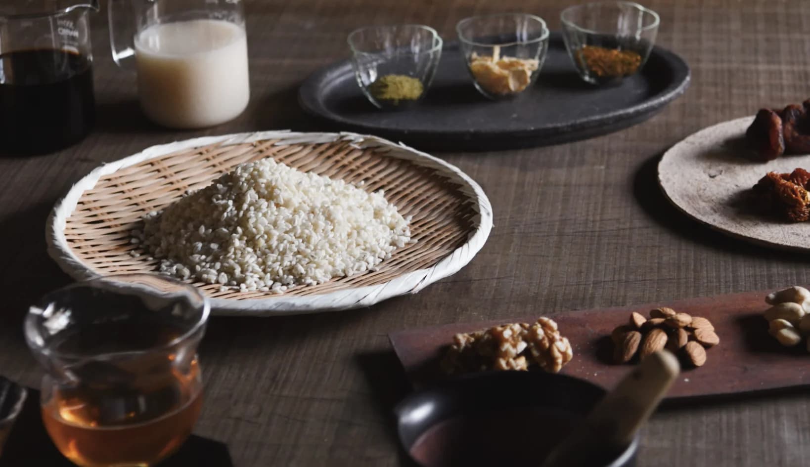 Close up of a jar used in the fermentation process