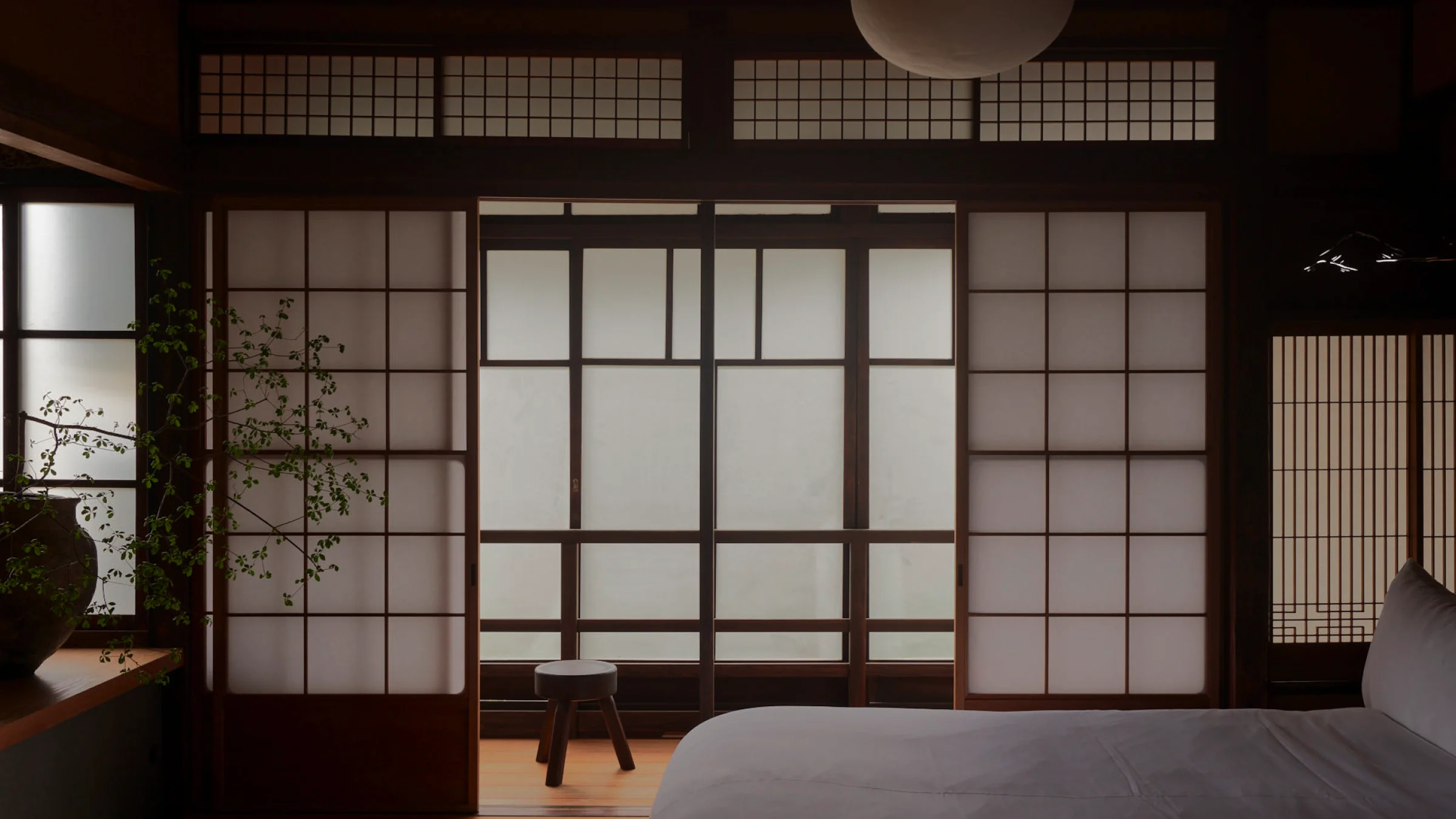 Maana Kyoto Bedroom Shoji.
